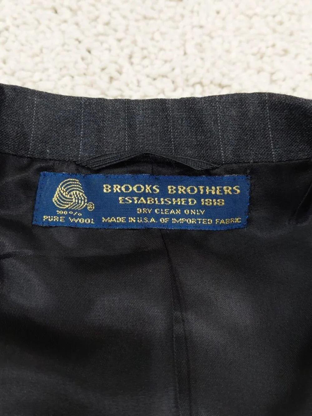 Brooks Brothers Grey Pinstriped Wool, 2 Piece Suit, Blazer 44L, Pants 38x30.5
